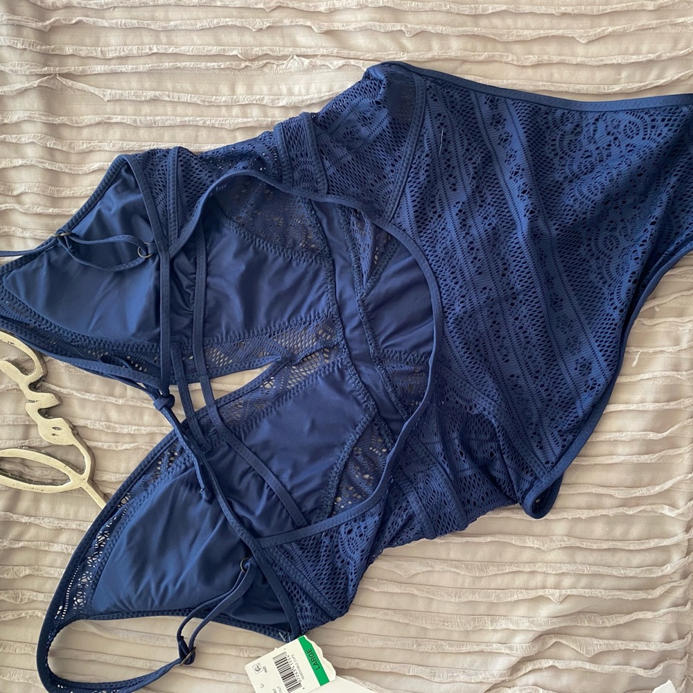 BECCA Deep Blue Crochet Plunge One-Piece Swimsuit - Picture 4 of 7